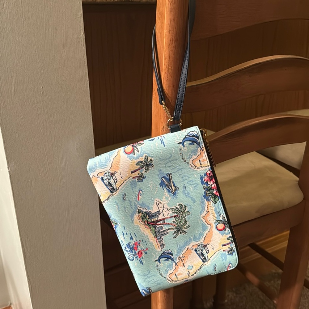 Tommy Hilfiger Tropical Florida Map Wristlet